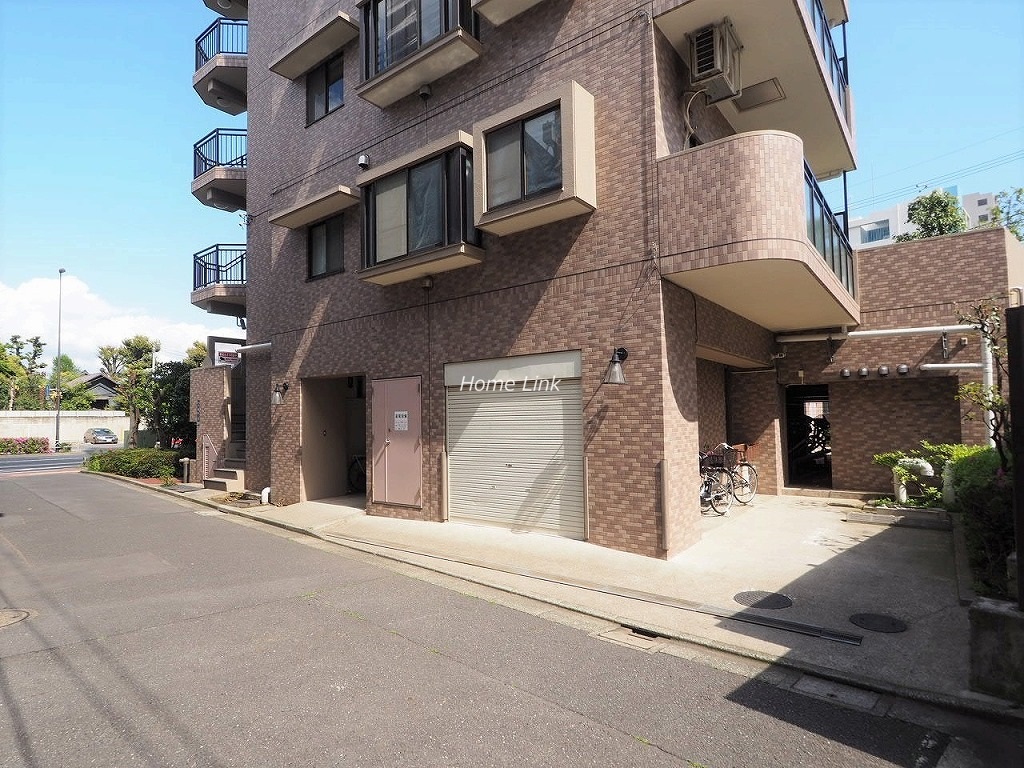 ライオンズマンション本蓮沼第2　駐輪場出入口